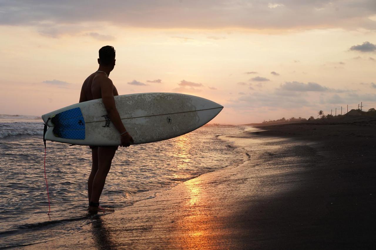 Shanti Surf Camp Эль-Паредон-Буэна-Виста Экстерьер фото